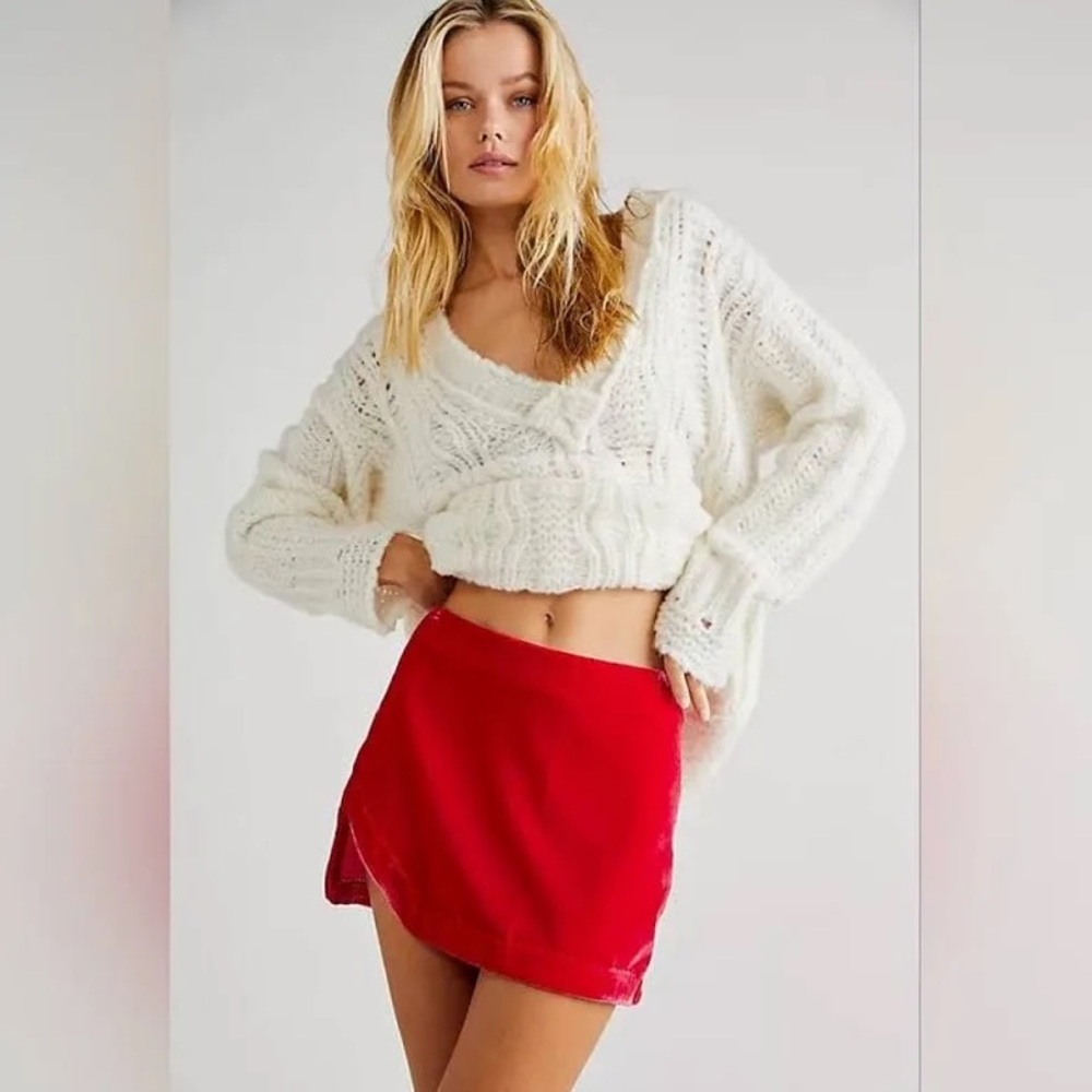 Annalise velvet skirt